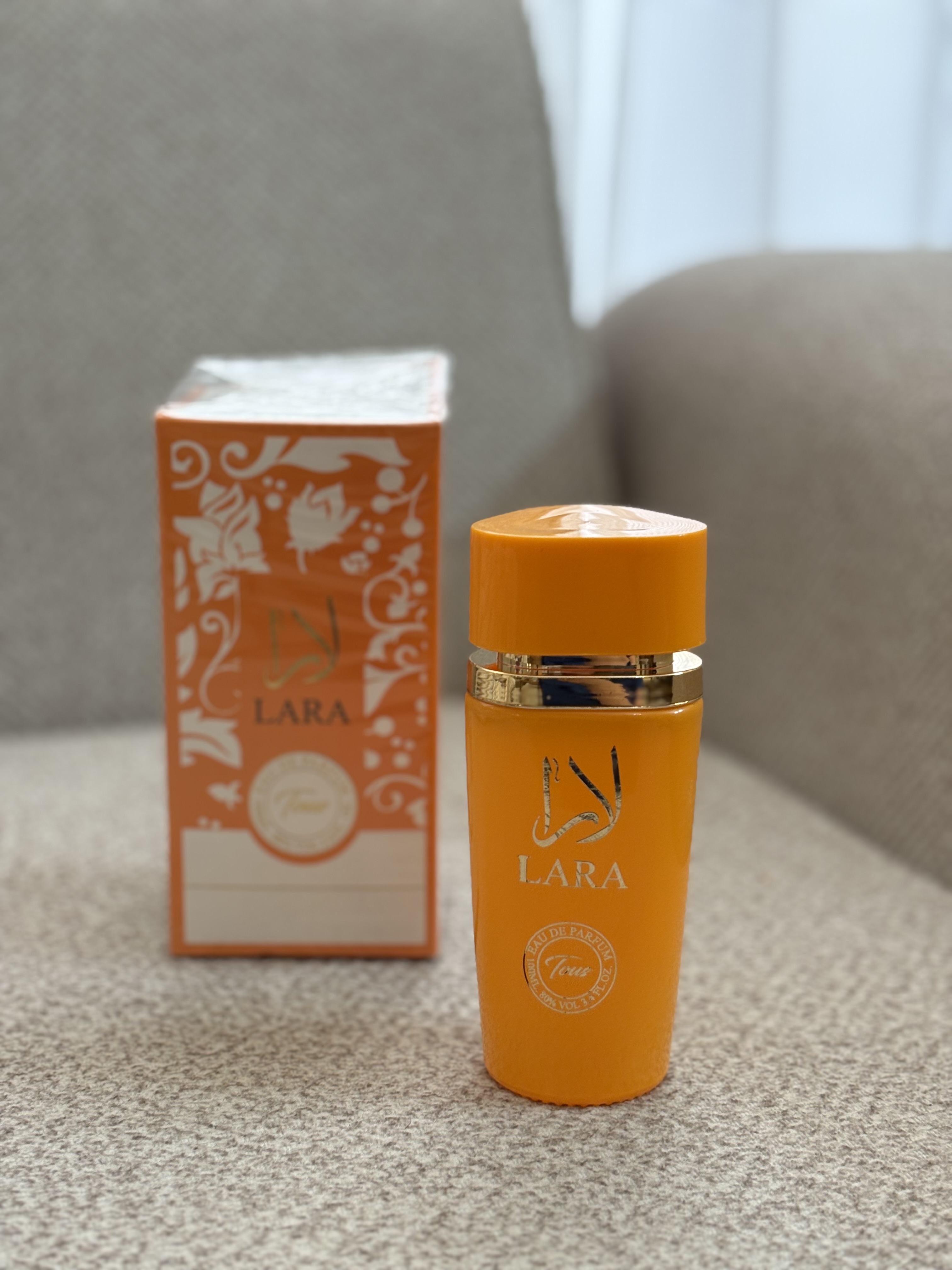 ادوپرفیوم لارا توس نارنجی اماراتی(رایحه یارا توس) 100ml